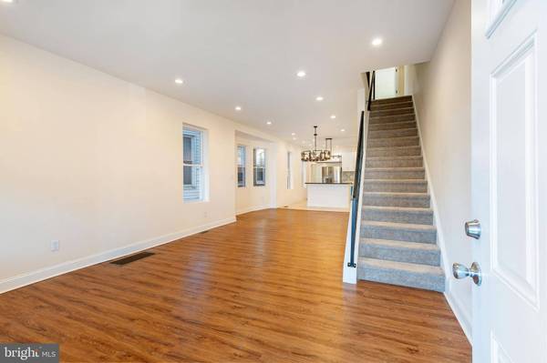 5380 CHEW AVE, Philadelphia, PA 19138