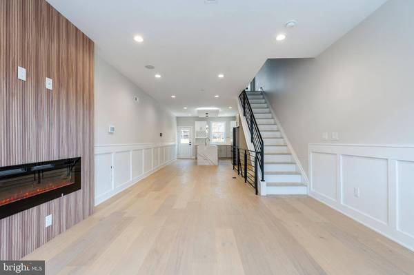 1161 S 19TH ST, Philadelphia, PA 19146