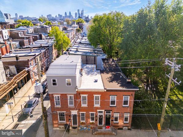 1218 E PALMER ST, Philadelphia, PA 19125
