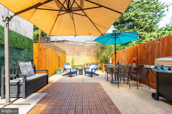 1238 N MASCHER ST, Philadelphia, PA 19122