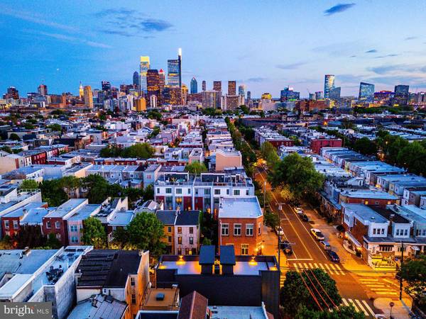 903 CORINTHIAN AVE #2, Philadelphia, PA 19130