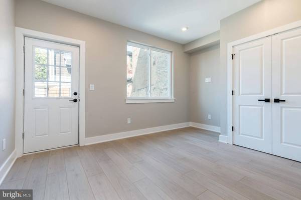 2048 N 3RD ST #1, Philadelphia, PA 19122