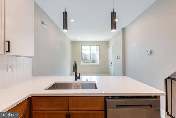 2048 N 3RD ST #1, Philadelphia, PA 19122