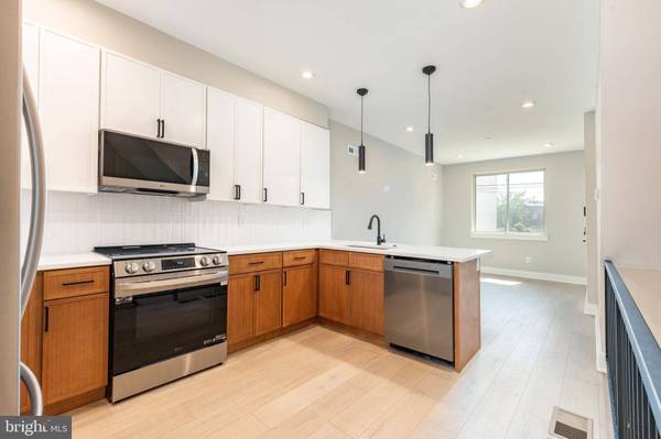 2048 N 3RD ST #1, Philadelphia, PA 19122