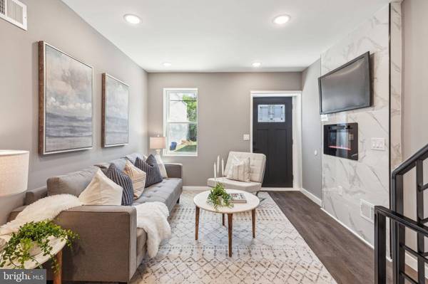 2536 N LEE ST, Philadelphia, PA 19125