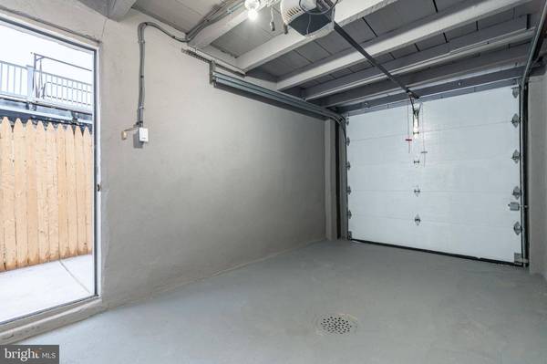 3354 EDGEMONT ST, Philadelphia, PA 19134