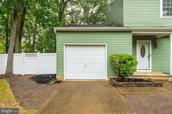 22 MILLS DR, Waterford Works, NJ 08089