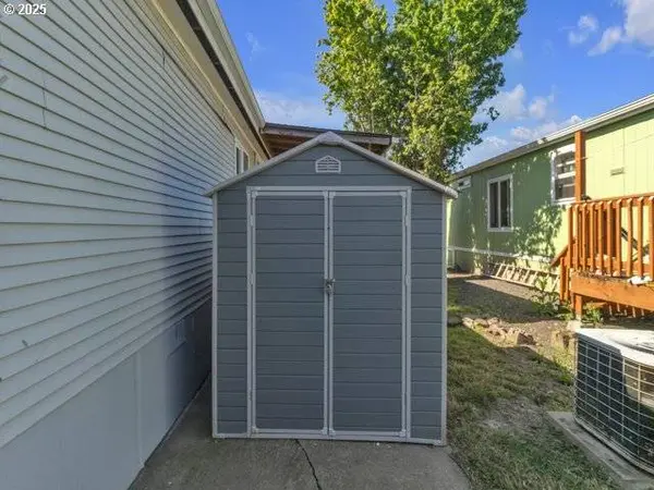 2400 SE STRATUS AVE #66, Mc Minnville, OR 97128