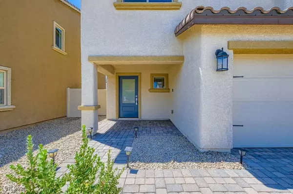 1585 Desert Path AVE, North Las Vegas, NV 89032