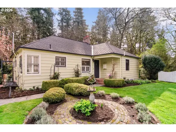 1310 HEATER CT, West Linn, OR 97068