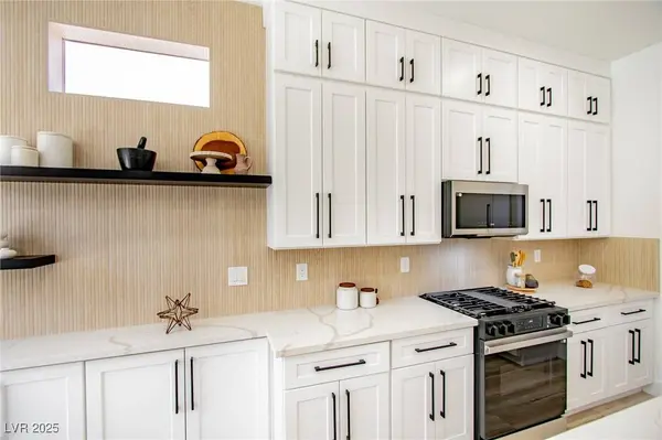 9813 Folsom DR, Las Vegas, NV 89134