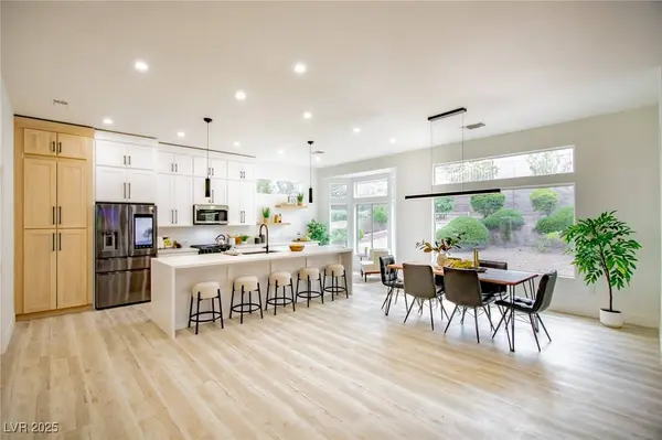 10709 Hunters Woods PL, Las Vegas, NV 89134
