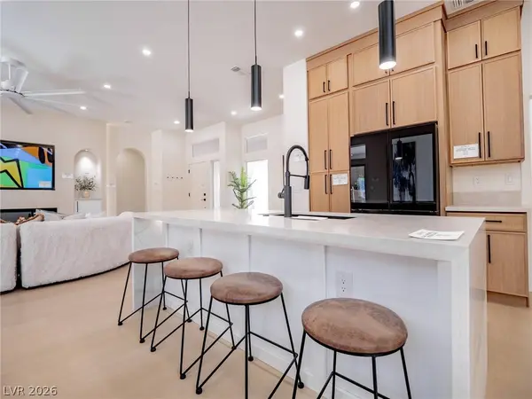 2413 Rockford ST, Las Vegas, NV 89134