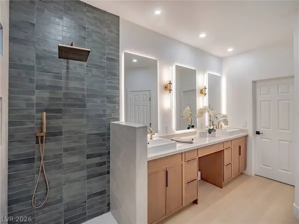 9705 Floweret AVE, Las Vegas, NV 89117