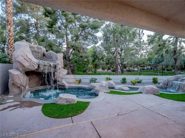 9705 Floweret AVE, Las Vegas, NV 89117
