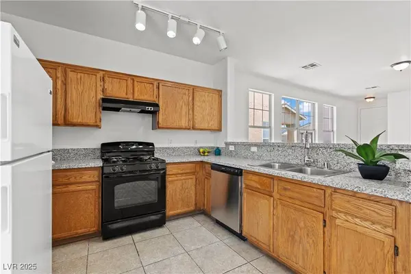 2633 Chin Cactus CT, Las Vegas, NV 89106