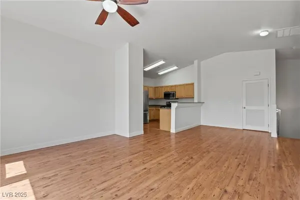 2596 Lazy Saddle DR, Henderson, NV 89002