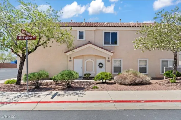 2596 Lazy Saddle DR, Henderson, NV 89002