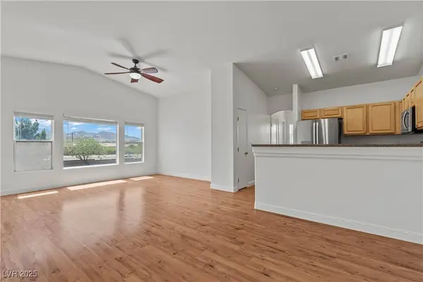 2596 Lazy Saddle DR, Henderson, NV 89002