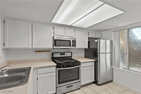 8070 W Russell RD #1023, Las Vegas, NV 89113