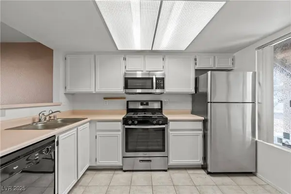 8070 W Russell RD #1023, Las Vegas, NV 89113