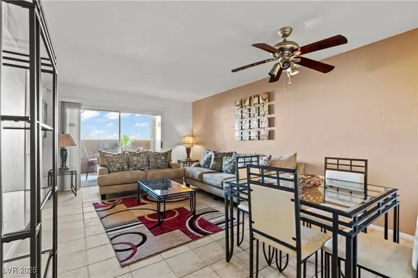 8070 W Russell RD #1023, Las Vegas, NV 89113