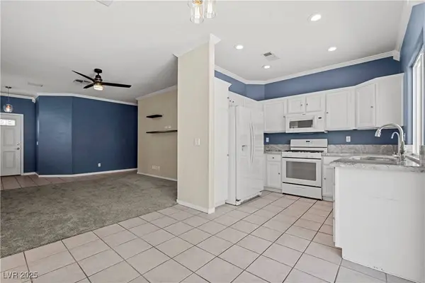 1058 Warm Canyon WAY, Las Vegas, NV 89123