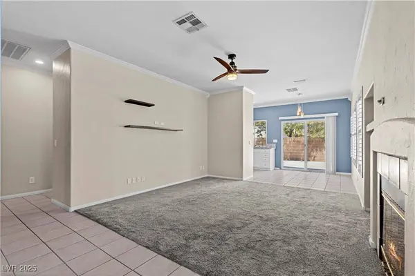 1058 Warm Canyon WAY, Las Vegas, NV 89123