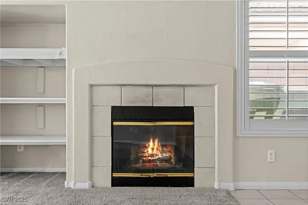 1058 Warm Canyon WAY, Las Vegas, NV 89123