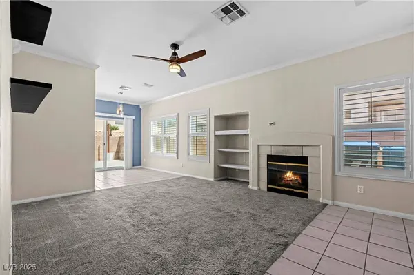 1058 Warm Canyon WAY, Las Vegas, NV 89123