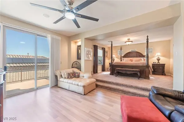 7832 Regency Park ST, Las Vegas, NV 89149