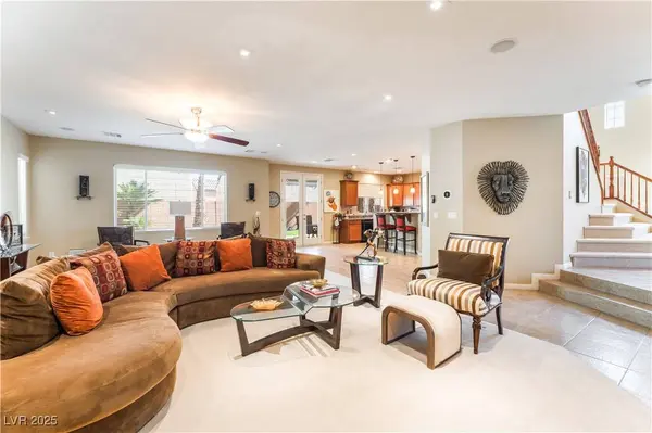 7832 Regency Park ST, Las Vegas, NV 89149