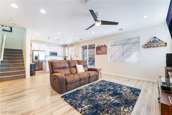 358 Mezzaforte ST, Henderson, NV 89011