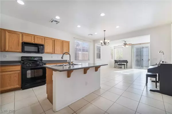 9841 Lake Austin CT, Las Vegas, NV 89148