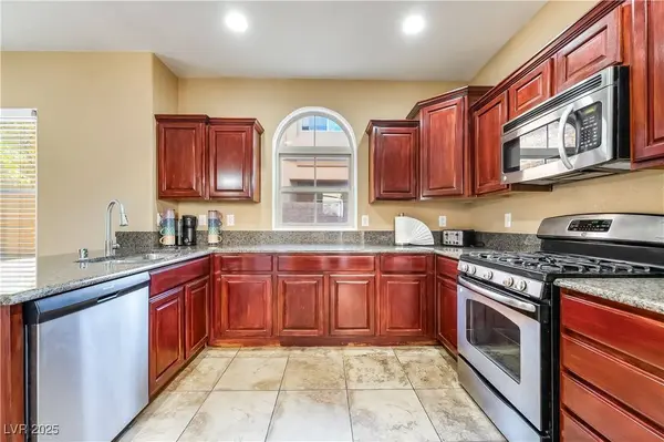 9115 Hermosa Valley ST, Las Vegas, NV 89178
