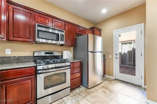 9115 Hermosa Valley ST, Las Vegas, NV 89178