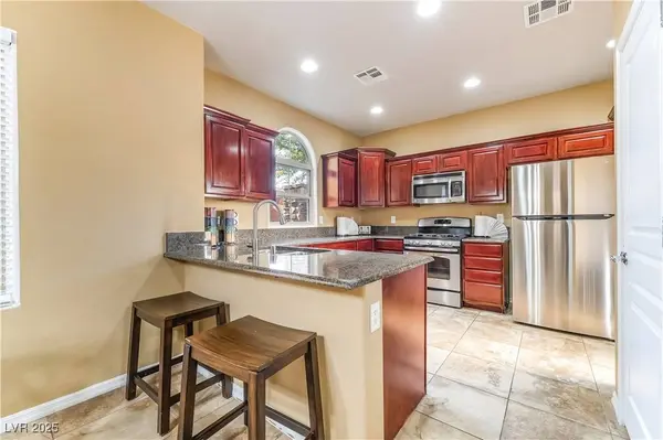 9115 Hermosa Valley ST, Las Vegas, NV 89178