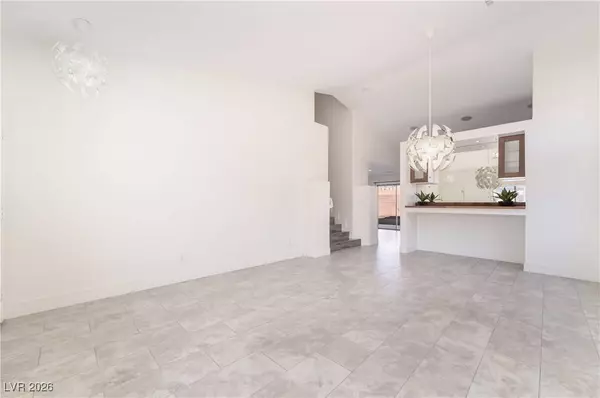 1108 Blitzen DR, Henderson, NV 89012