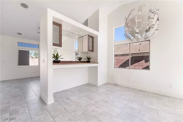 1108 Blitzen DR, Henderson, NV 89012