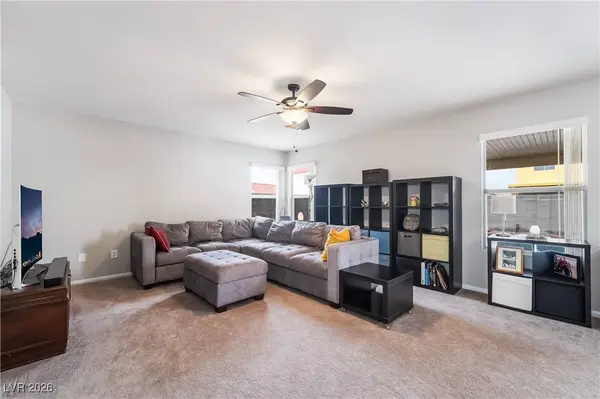 700 Red Bark LN, Henderson, NV 89011