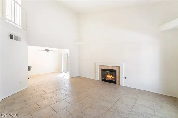 9680 Lame Horse DR, Las Vegas, NV 89123