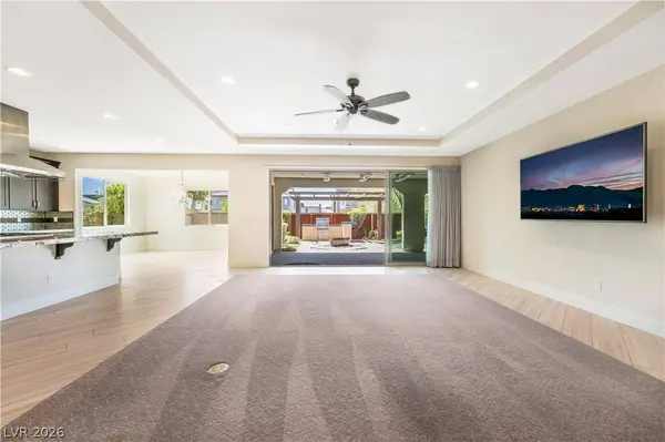 9335 Las Haciendas RD, Las Vegas, NV 89148