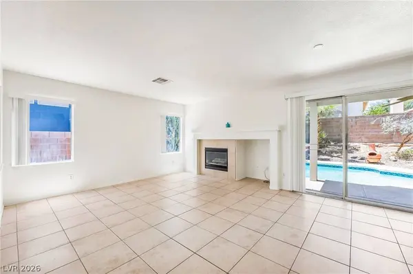 6993 Troubador DR, Las Vegas, NV 89119