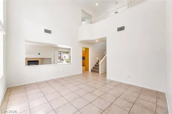 6993 Troubador DR, Las Vegas, NV 89119