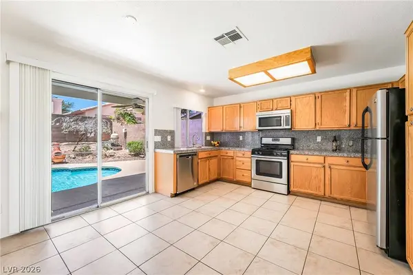 6993 Troubador DR, Las Vegas, NV 89119