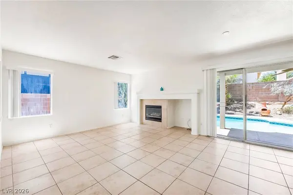 6993 Troubador DR, Las Vegas, NV 89119
