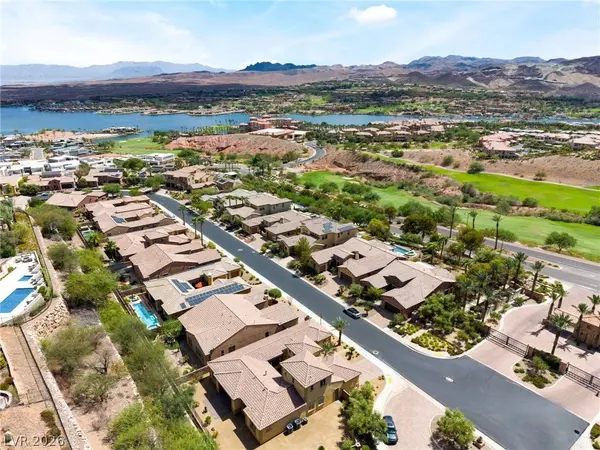 72 Rezzonico DR, Henderson, NV 89011