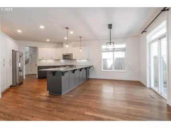 1236 51ST ST, Washougal, WA 98671