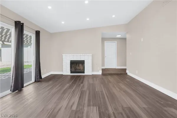 6816 Hetherbrae LN, Las Vegas, NV 89156