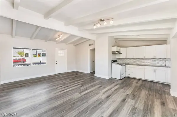2320 E Oakey BLVD, Las Vegas, NV 89104